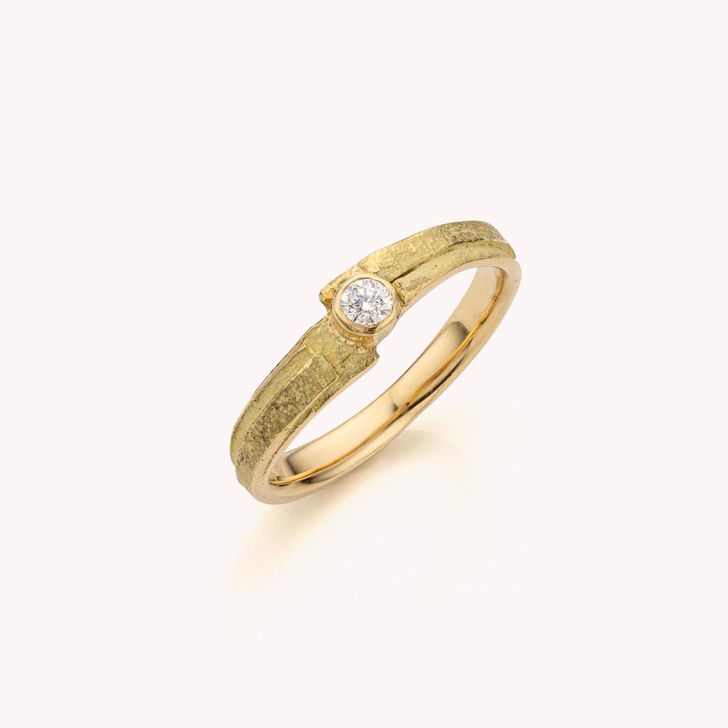 gouden ring solitair met diamant ad