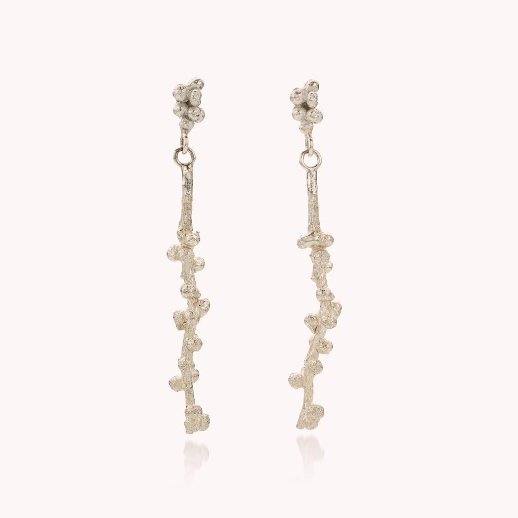 bolletjes oorhangers in zilver